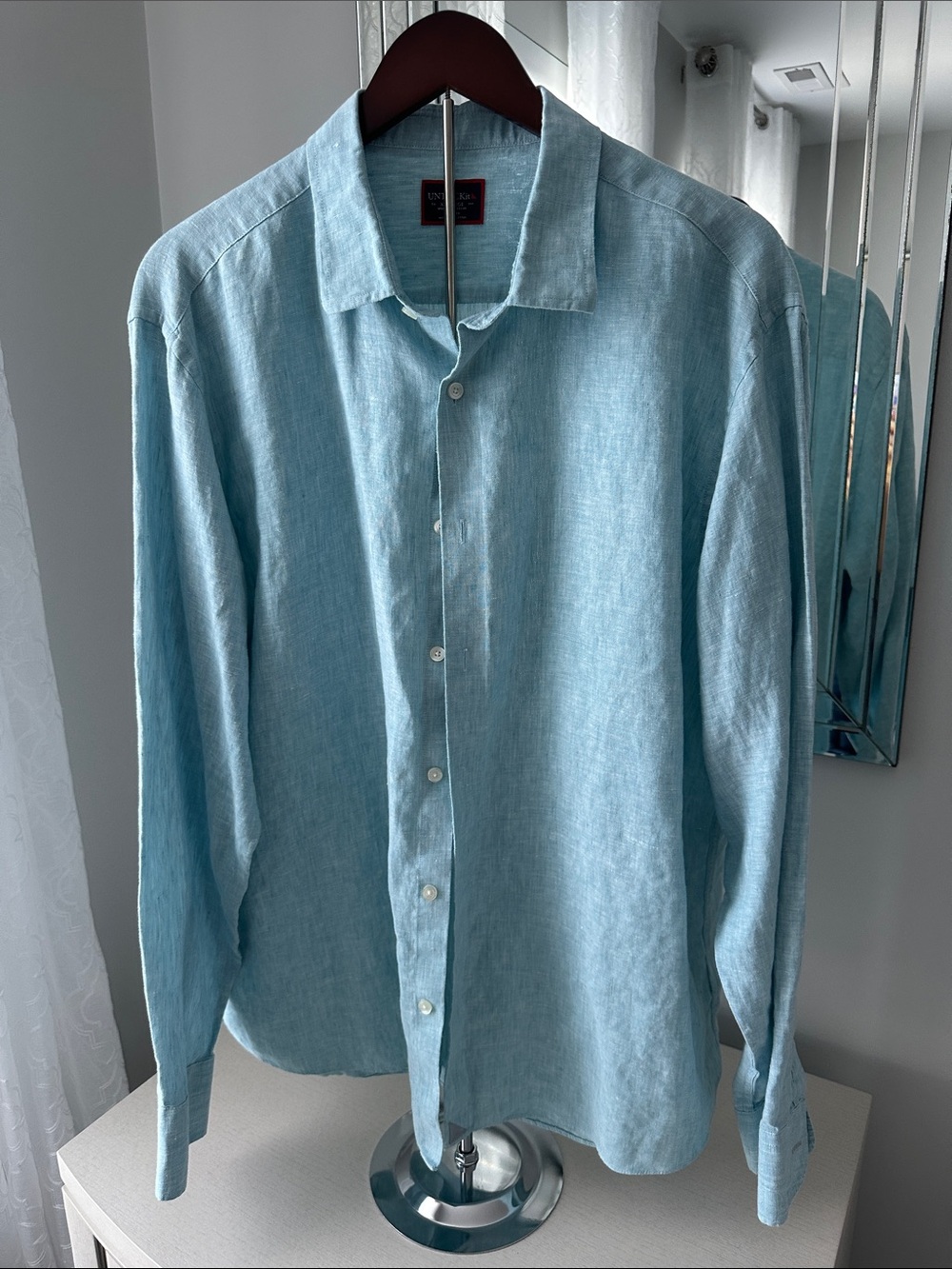 UNTUCKit Seafoam Linen Long Sleeve Button-Down Shirt